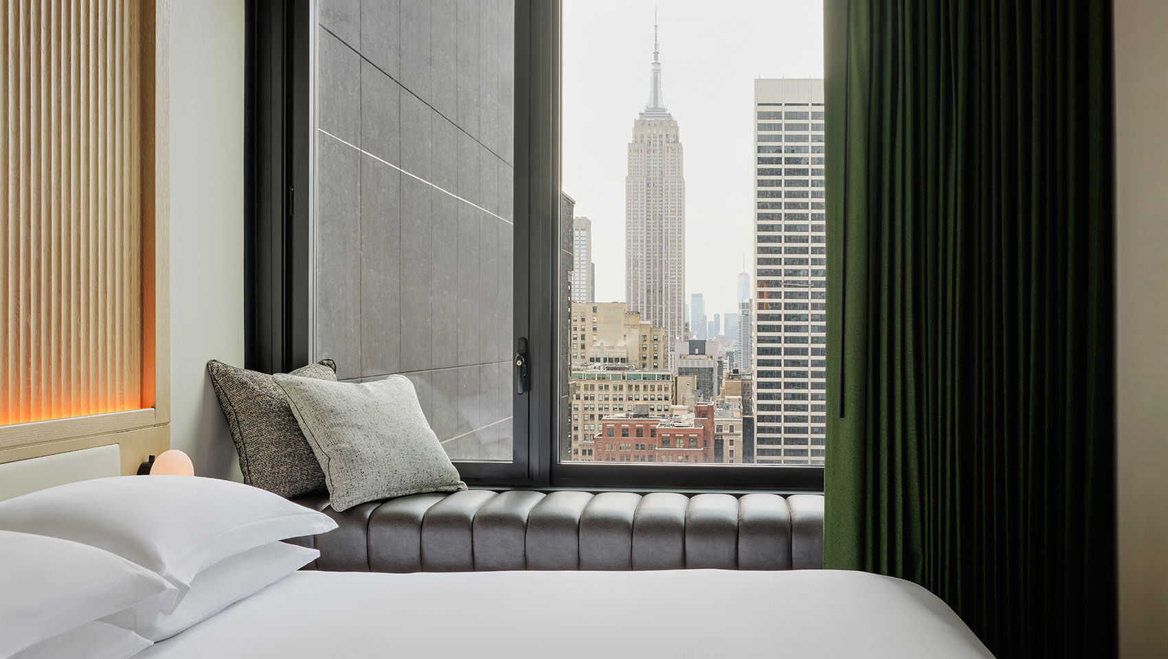 kimpton era guestroom with empire state building view
