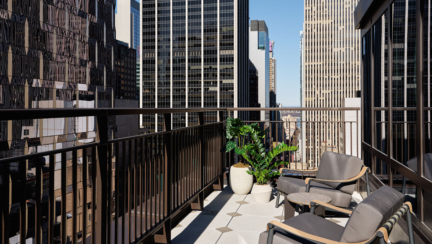 kimpton era rooftop terrace