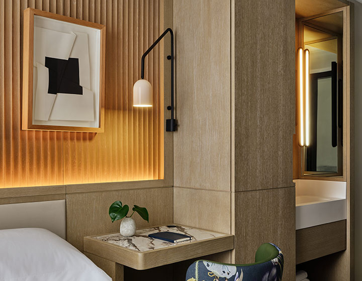 Kimpton Era guestroom